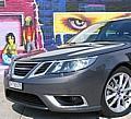 Saab 9-3 Aero SportCombi: Der zentrale Kühlergrill mit seinem Flügel-Motiv und die U-förmige Muschelschalen-Optik der Motorhaube waren zum ersten Mal beim Konzeptfahrzeug Aero X zu sehen.